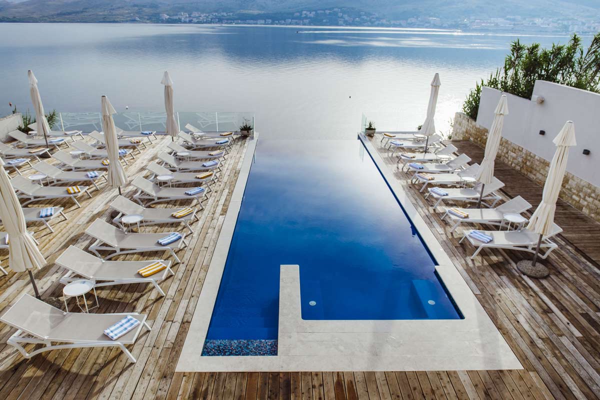hotel-plaza-bazen-6