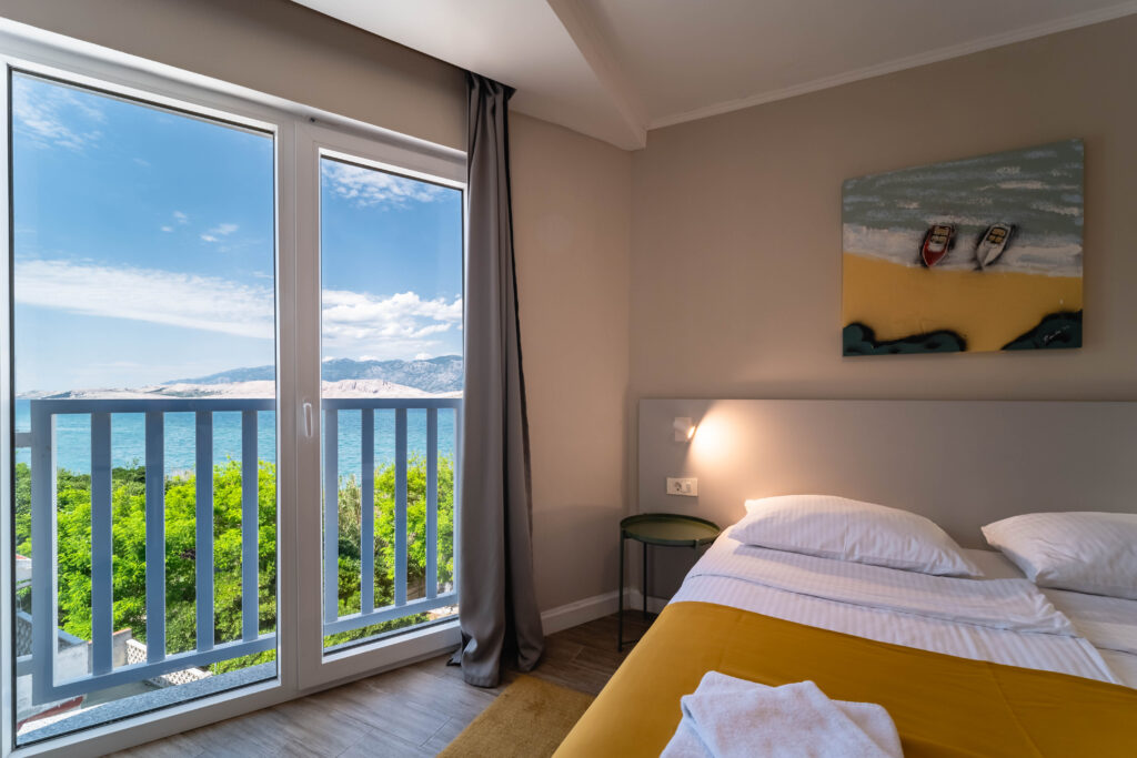 Standard Double Sea view 2
